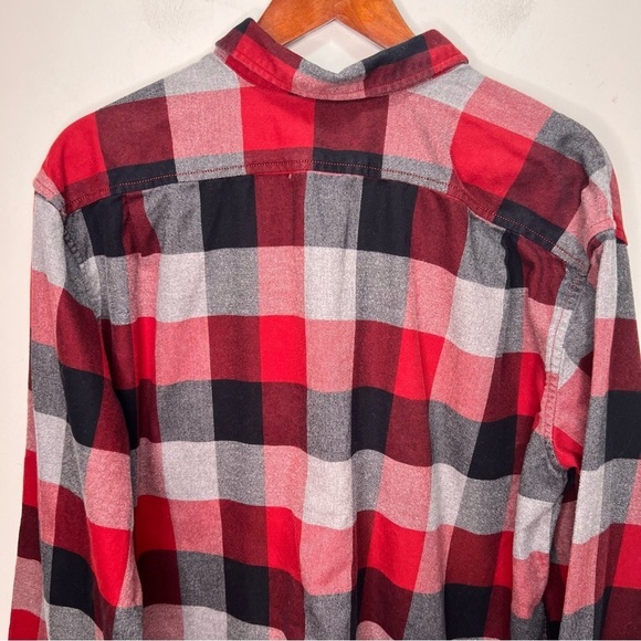 Eddie Bauer Red, Black & Grey Plaid Button Down Shirt 100% Cotton Size XL - Picture 5 of 10